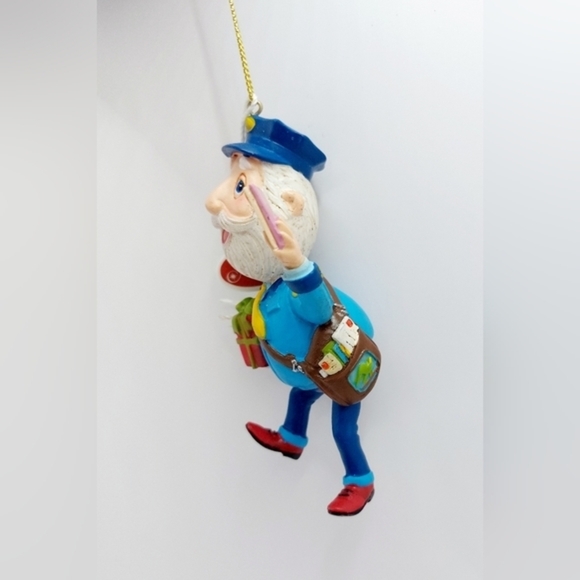 2011‎ North Pole Collection Postman Ornament - Picture 2 of 6